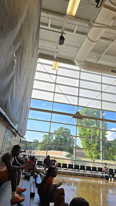 Boner Fitness & Learning Center at Chase Legacy Building Picture 6