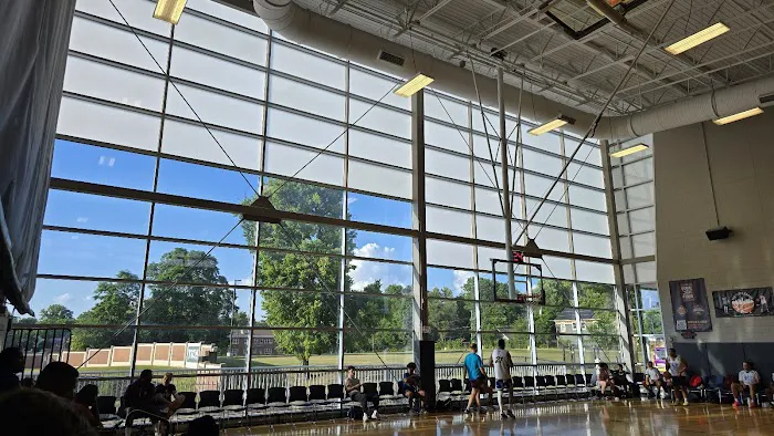 Boner Fitness & Learning Center at Chase Legacy Building Picture 7