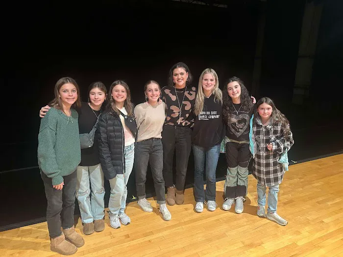 Modern Edge Dance Company Picture 2