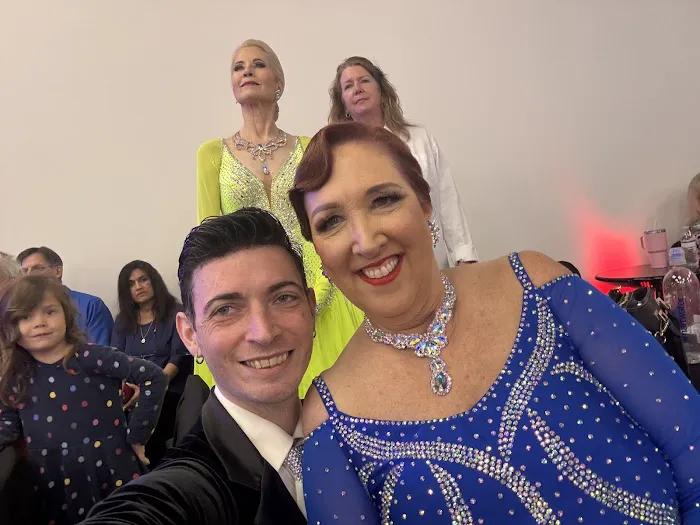 Amore Ballroom Dance Picture 3
