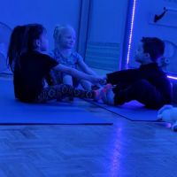 Fit FRIENDzy Studios ico