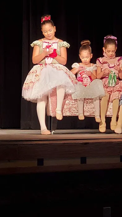 A Step Above School of Performing Arts LLC Picture 1