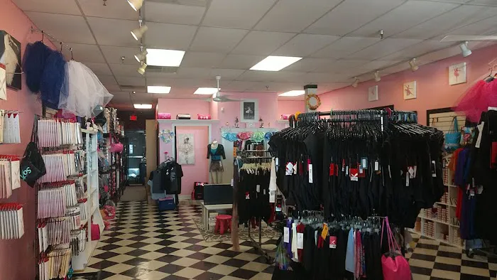 Dancers Closet Picture 3