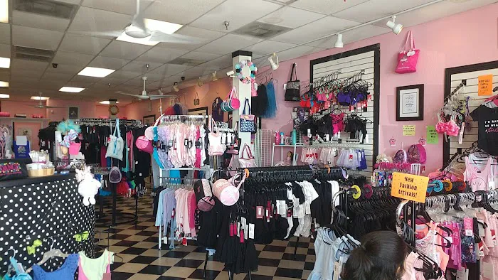 Dancers Closet Picture 5