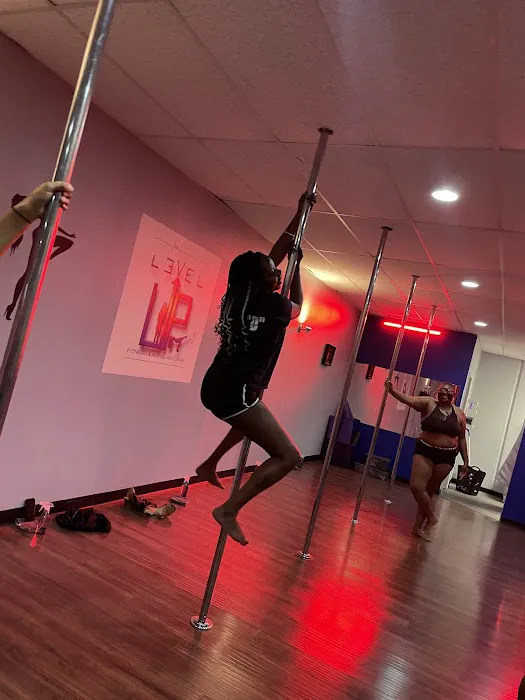 Level Up Fitness and Aerial Artistry Picture 4