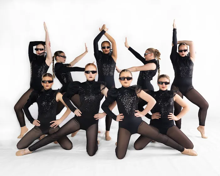 UC Stars Dance Picture 2