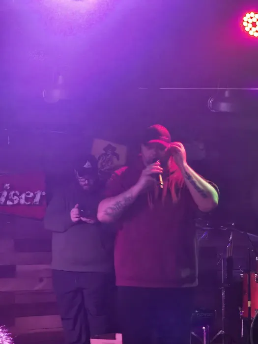 Revolver Dance Hall of Cookeville Picture 5