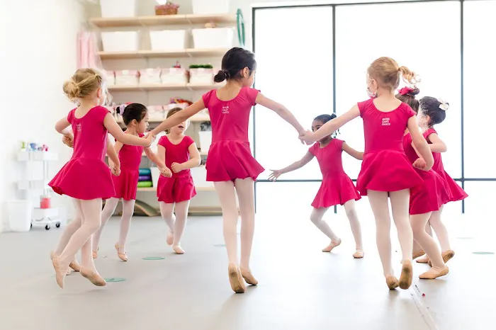 River Oaks Dance - Tanglewood Picture 1