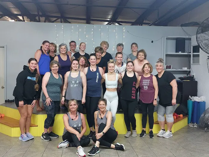 Jazzercise Oakland MD of Simon Pearce Outlet Picture 5