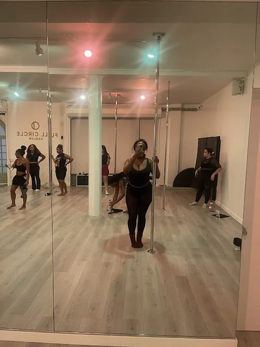 Full Circle Harlem Picture 6