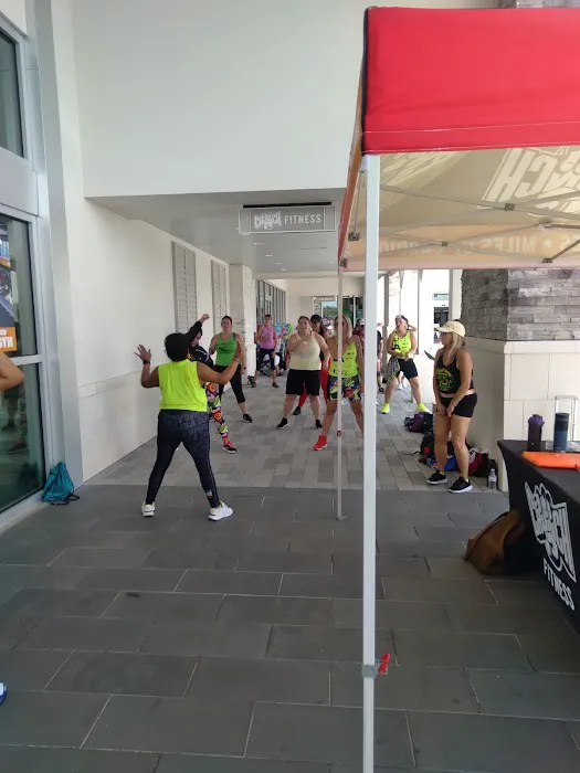 Crunch Fitness - Parrish Picture 3