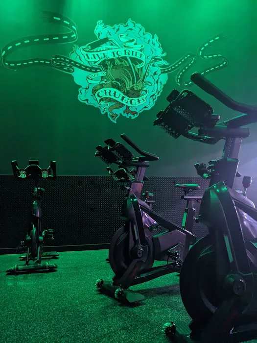 Crunch Fitness - Parrish Picture 4