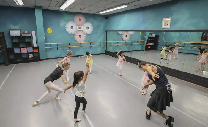 Studio 4 School of Dance Picture 10