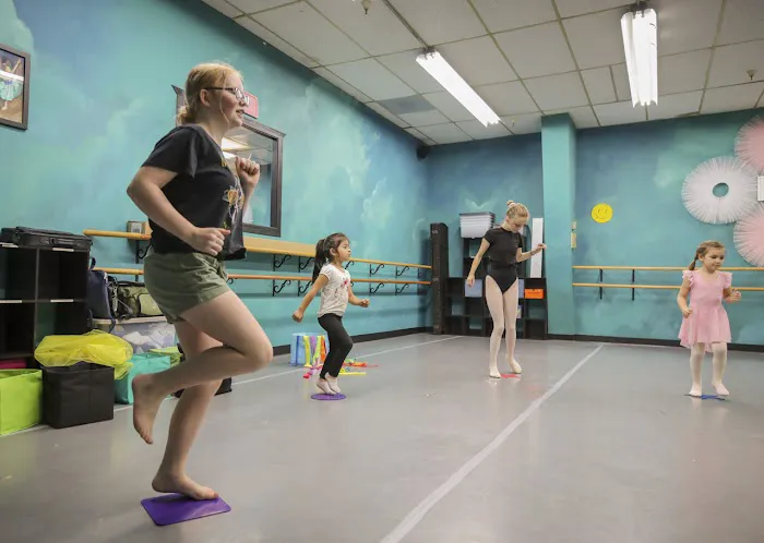 Studio 4 School of Dance Picture 2