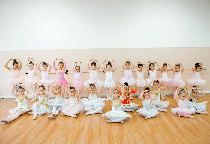 Ballet House NY Picture 3