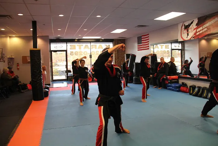 Crawford's Tae Kwon Do Picture 2
