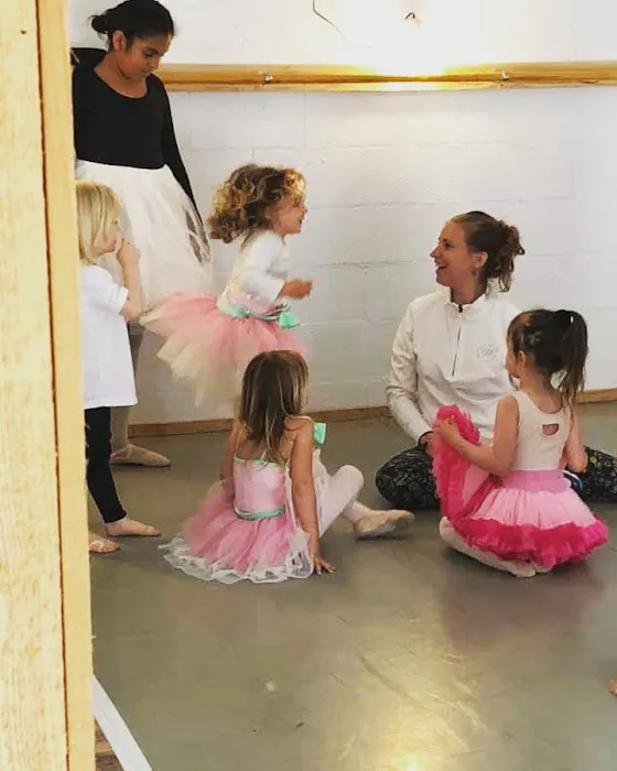The Ballet and Movement School with Emily Anton Picture 7