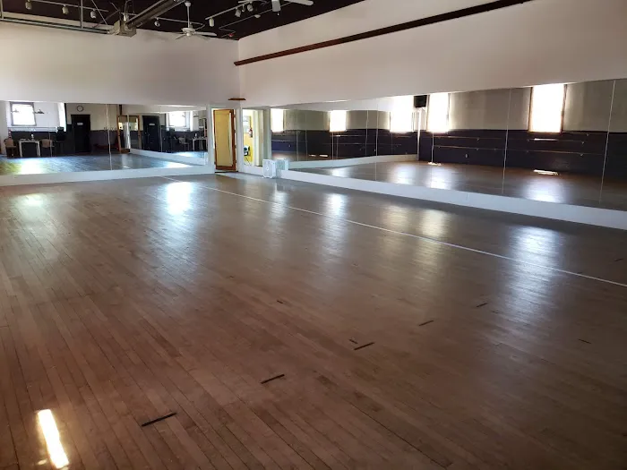 The Ballet and Movement School with Emily Anton Picture 1