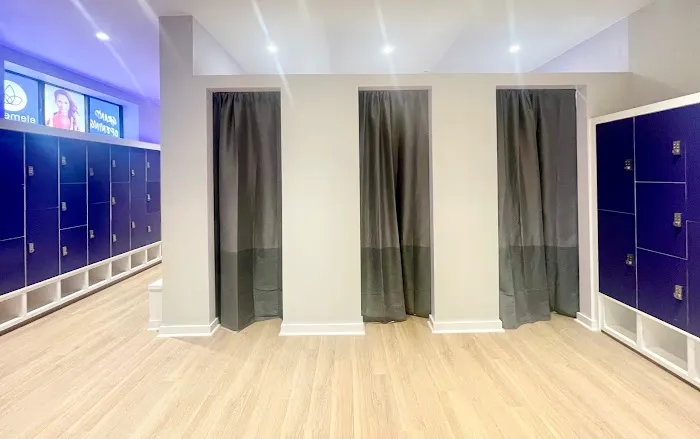 Elements Barre Fit, Upper East Side Picture 4
