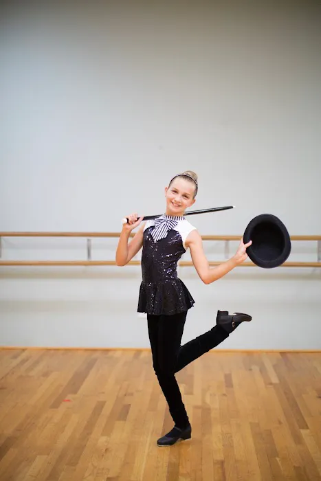 Charlotte School of Ballet Picture 3