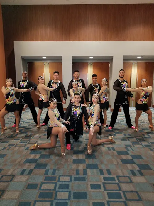 Cali Salsa Pal Mundo Picture 3