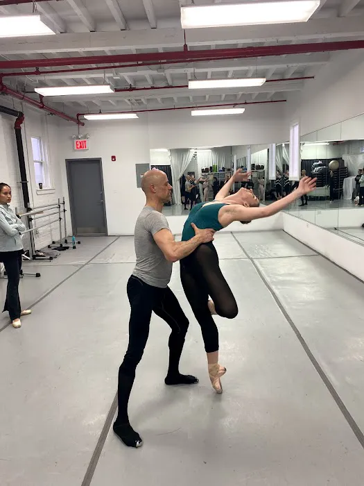 American Liberty Ballet School Picture 6