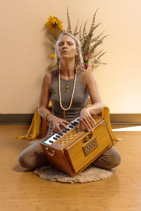 Anahata Yoga & Sound Picture 5