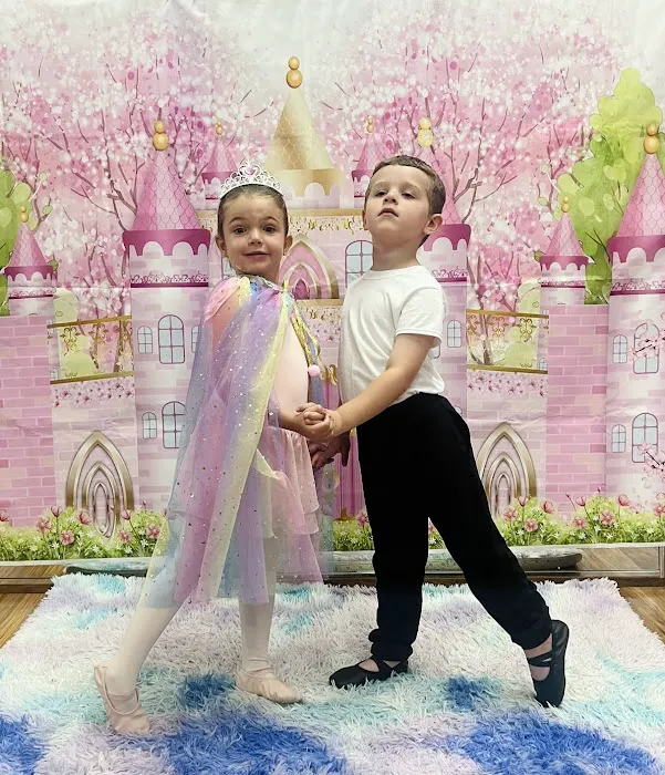 Gravity Gymnastics Picture 8