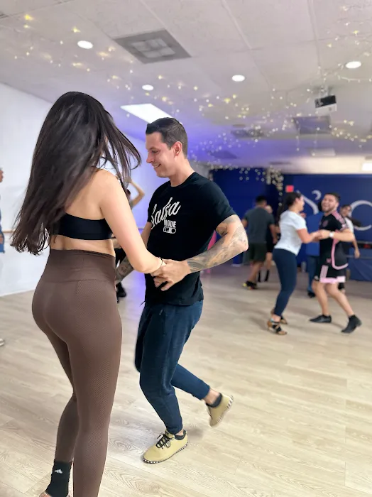 Salsa in Miami Picture 2