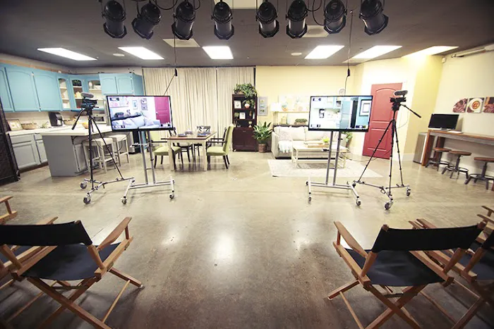 Studio 24 Picture 2