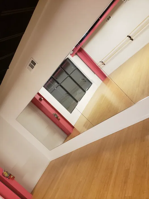 Showcase Studioz Picture 3