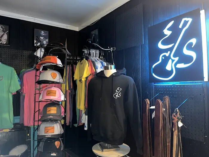 Ellington Studios Picture 8