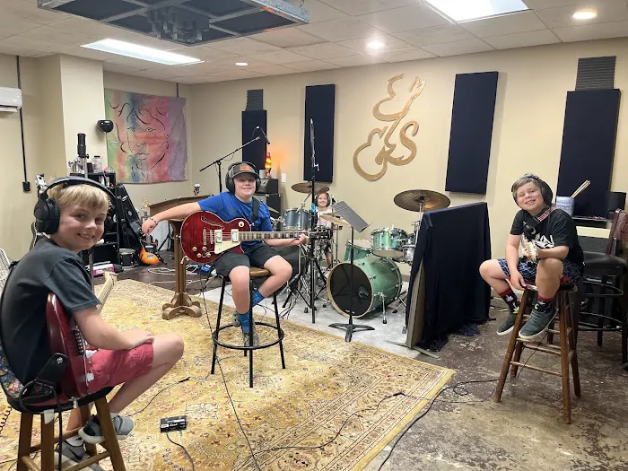 Ellington Studios Picture 10