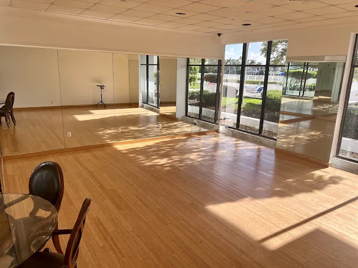 Tango a Tiempo, school of Argentine Tango, Private Lessons, Performances Picture 3