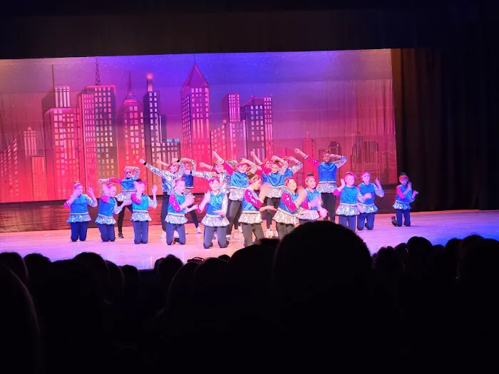 JaDuke Center-Performing Arts Picture 8
