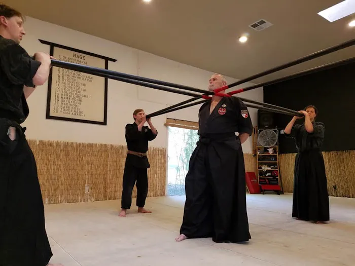 Hikari Ryuza Center Picture 3