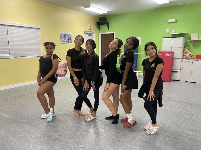 Tampa Arts Academy Picture 4
