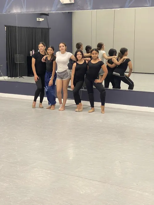 Tampa Arts Academy Picture 1