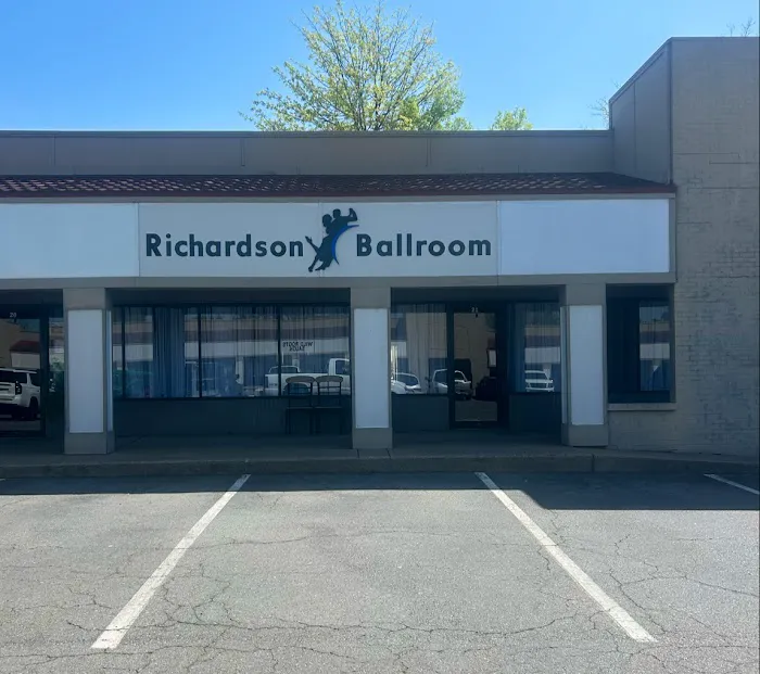 Richardson Ballroom Picture 8