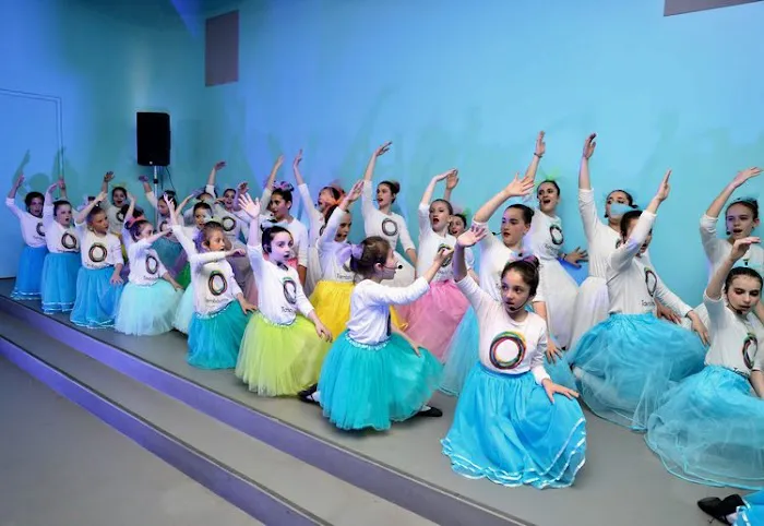 Tambourines Academy Picture 10