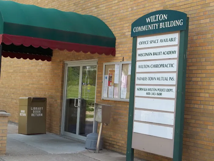 Wisconsin Ballet Academy Picture 2