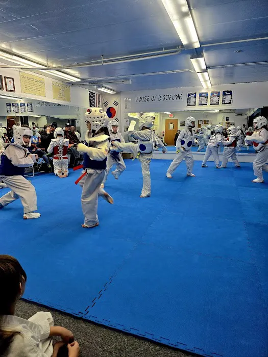 Cho's Black Belt Academy Picture 6