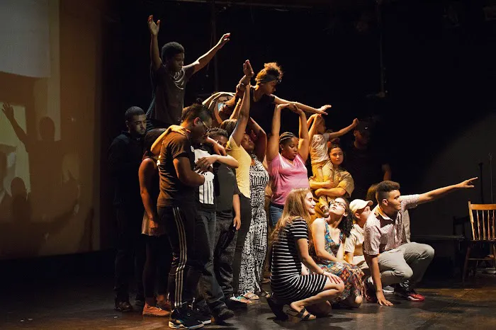 Everett: Company Stage & School Picture 5