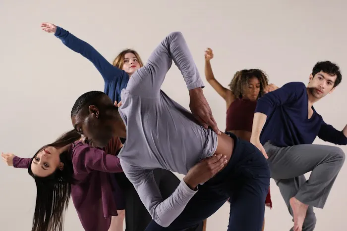 GroundWorks DanceTheater Picture 2