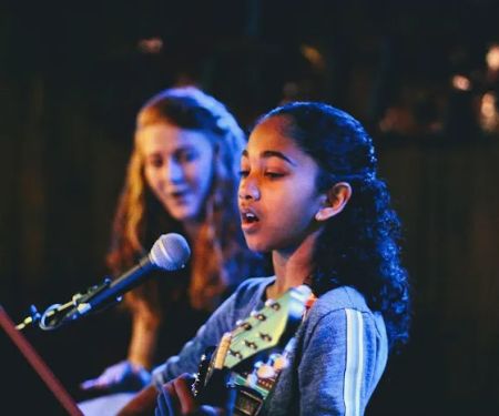 Crescendo School of Performing Arts