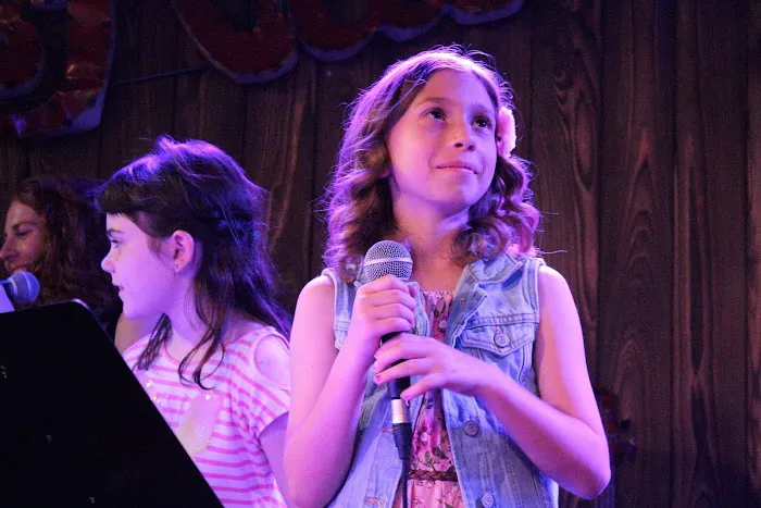 Crescendo School of Performing Arts Picture 3
