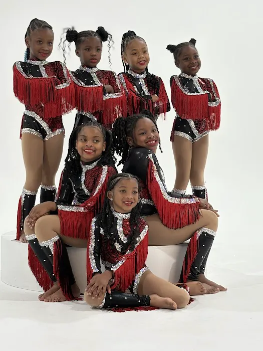 House of Distinction Picture 4