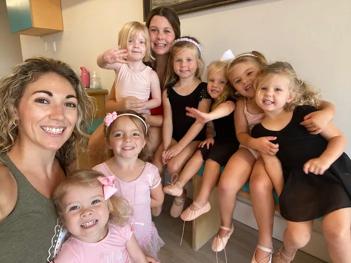 Mini Movers Studio-Charlestown Picture 2