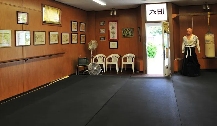 Kyushiki-Ryu School of Kempo-Jutsu Picture 1