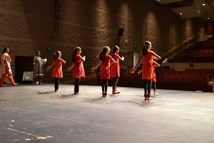 Shivoham School of Dance - Bharatanatyam Picture 4